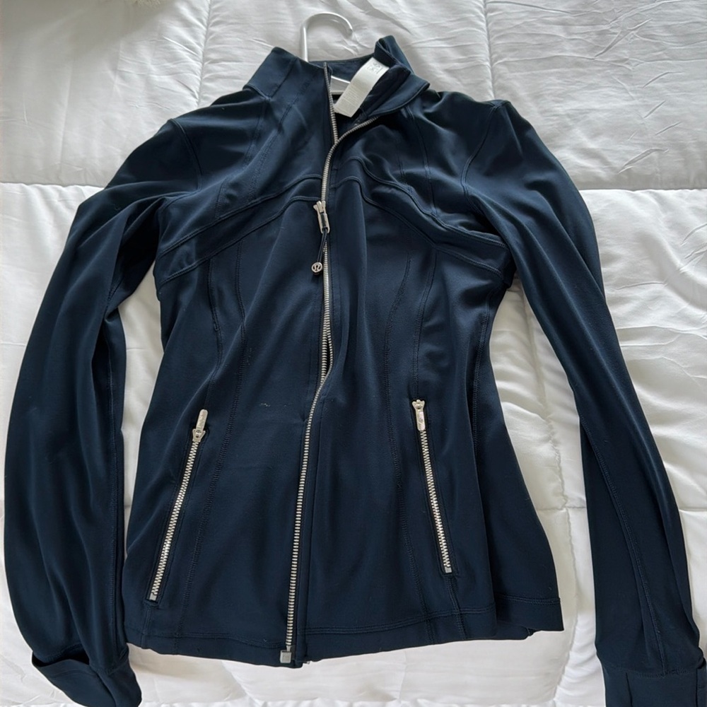 Lululemon Navy Blue Full Zip Fitted Jacket Size 6